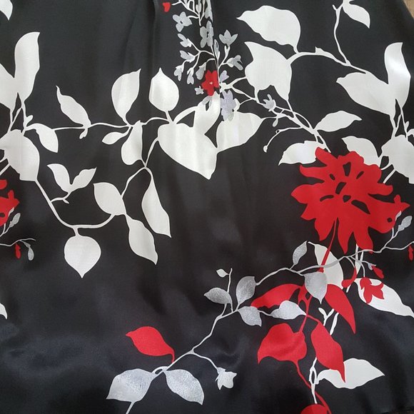 Speechless Black with Floral dress - Size 3 - Picture 3 of 8